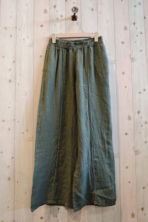 Trousers With A Twist