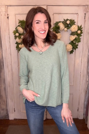 USA Cotton Slub Sweater W/ Princess Seam Detail