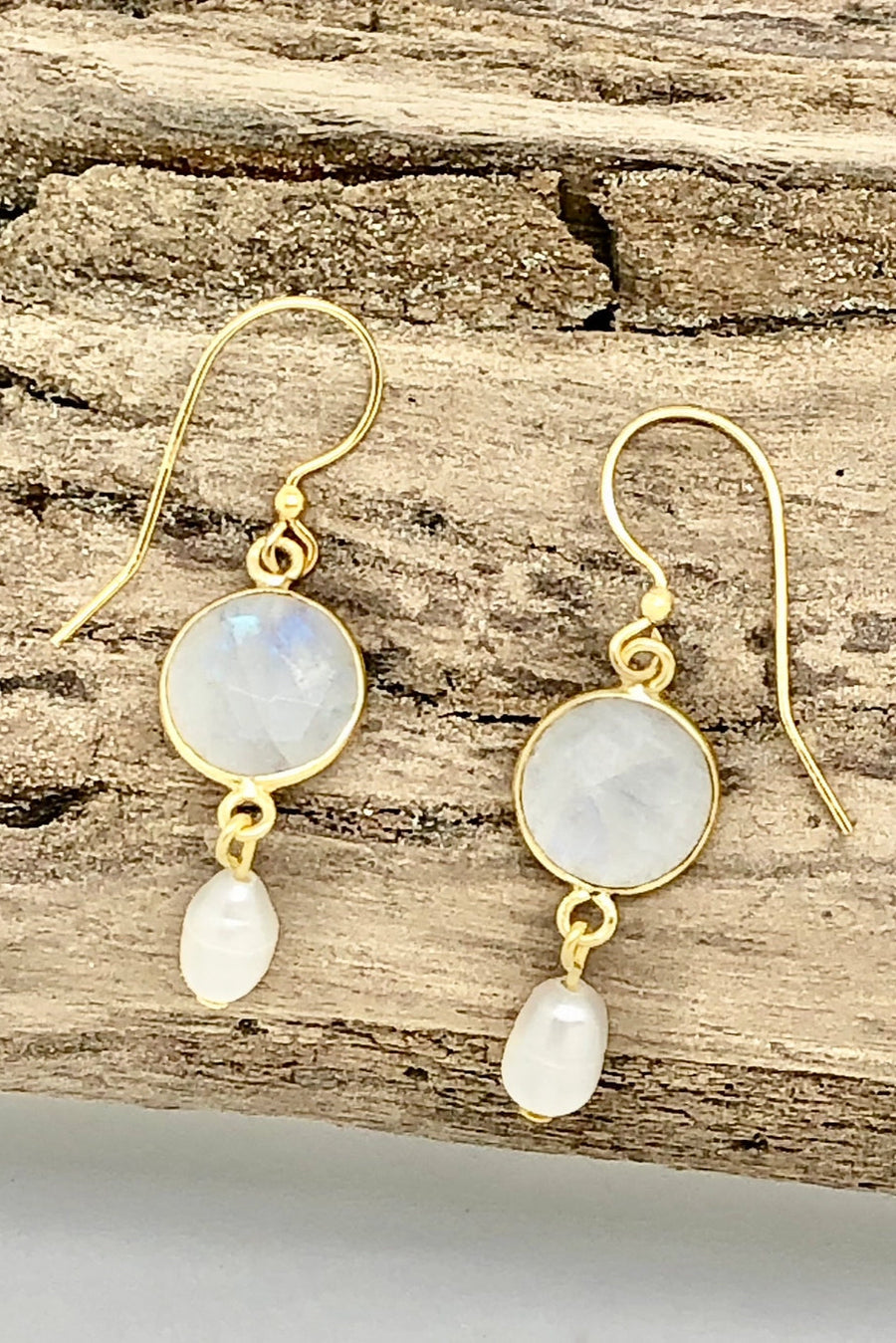 Moonstone Moment Earrings