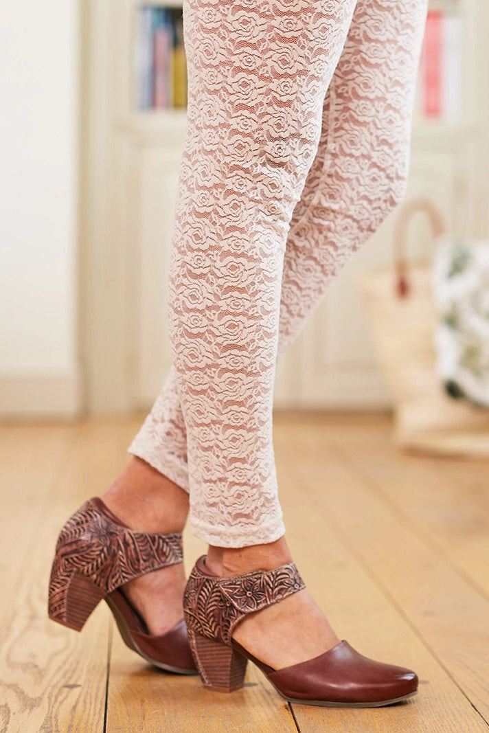 Lacey Love Leggings