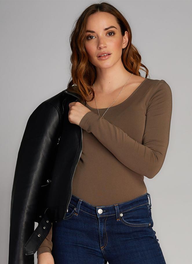 Bamboo Long Sleeve Scoop Neck Top